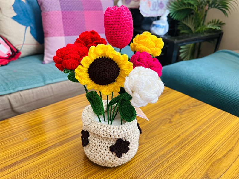 Big Flower Pot
